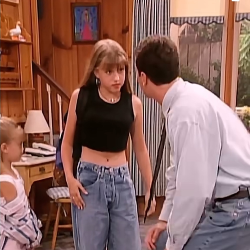 Hey It’s G back on Poshmark